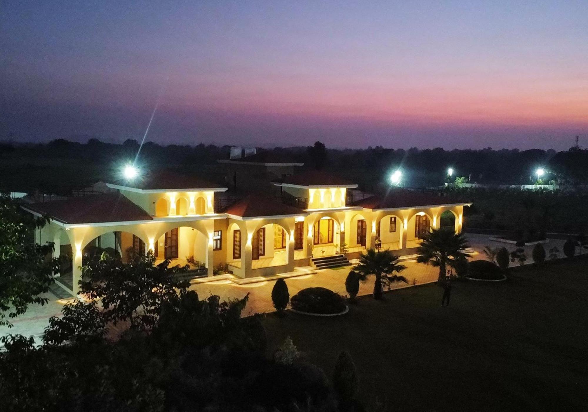 Bundeli Kothi - A Unique Farmstay Orchha Exterior foto
